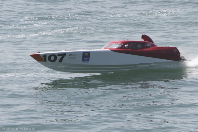 ’Absolutely Not’returned an average speed of 75mph (120km/hr) to claim victory in Superboat Vee Limited.  - US offshore © Rodrick Cox